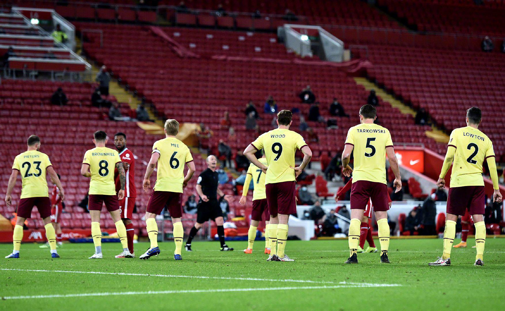 泰山B队主帅褚云飞发表不负责任评论，被禁赛1场+罚款5000元